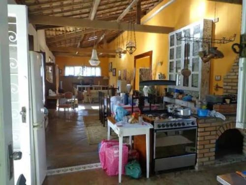 Imagem 10 de 14 de Chácara Ampla Em Itariri Com Piscina, 4 Quartos, Nascente
