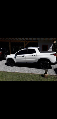 Imagen 4 de 6 de Fiat Toro 2.0 Volcano 4x4 At 2017