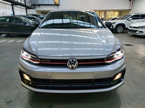 Imagen 21 de 25 de Volkswagen Virtus Gts 250 Tsi Mos A1