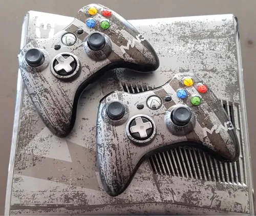 Consola Xbox 360 Slim Edicion Call Of Duty Mw3 + 2 Controles