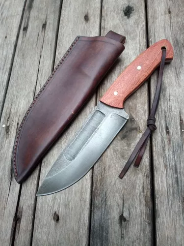 Cuchillo Bushcraft Monte Campamento