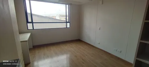 Apartaestudio En Arriendo En Chapinero Central. Bogota. Colombia
