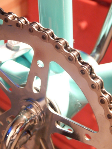 Imagen 3 de 7 de Cadena Cromada Para Bicicleta 1 Velocidad 1/2 X 1/8 P-410