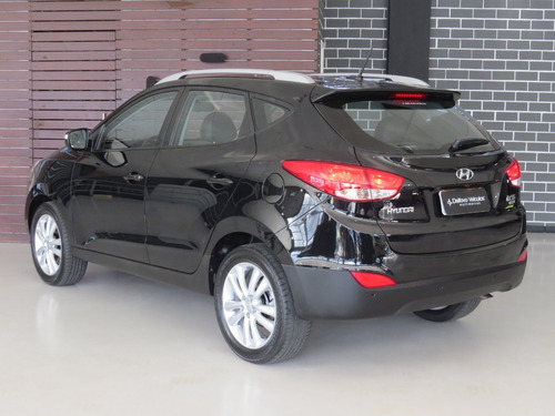 Imagem 13 de 17 de Ix35 2.0 Gls Flex Automático 2015 Preta
