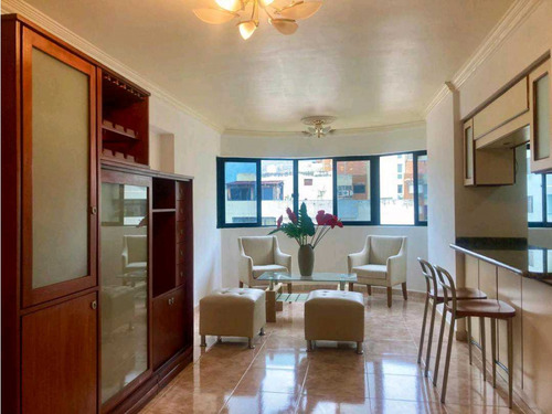 Apartamento En Alquiler Urb Trigaleña Pe-9207744
