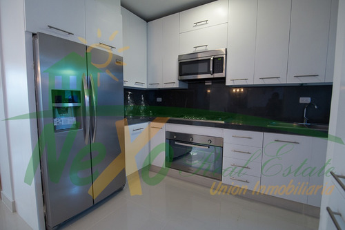 En Venta Apartamento En Proyecto Cerrado Santiago (eaa-277)