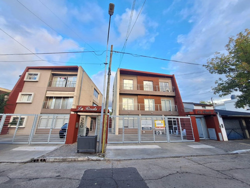 Vende Departamento Monoambiente Padua Pileta