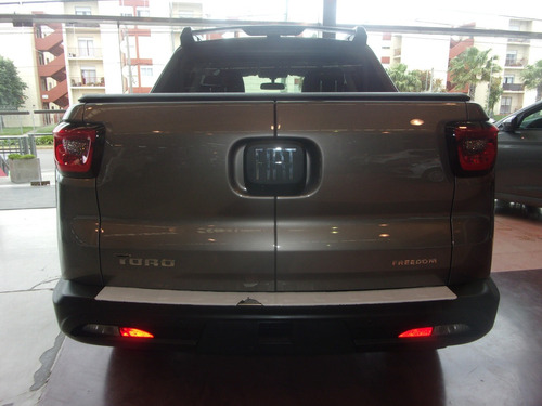 Fiat Toro Freedom 4 X 2 Aut