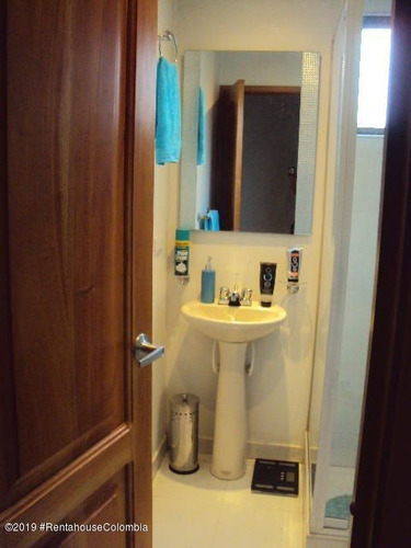 Imagen 28 de 30 de Vendo Apartamento En Granada Norte C.m 23-932
