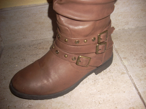 Muy Lindas Botas De Cuero Ecológico Xoxo Para Nena