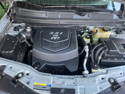 Chevrolet Captiva 3.0 B Sport Piel R-17 At