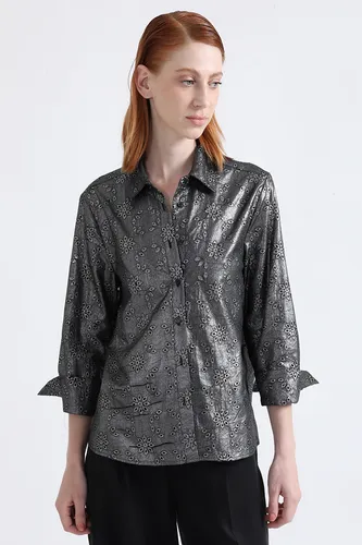 Blusa Bordados Perforados Folia, Negro Liola