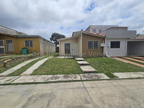 Venta Casa En Obra Gris Urbanización Prados Del Golf Ii, Cabudare Gabriela C
