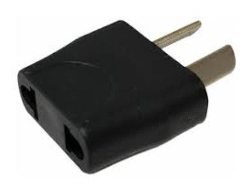 Adaptador 220 A 110v C/perno Chato Blco O Neg X2 Unidades