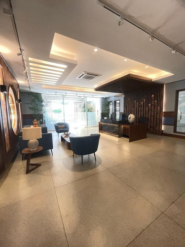 Apartamento En Venta En El Corazón De Piantini