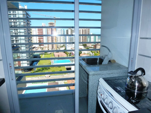 Imagen 3 de 30 de Apartamento En Mansa, 2 Dormitorios