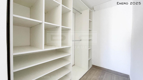 Triplex 3 Dormitorios A Estrenar Venta - Munro