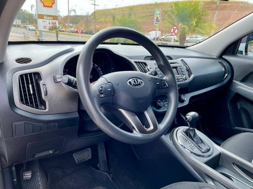 Imagem 12 de 15 de Kia Sportage 2.0 Lx 4x4 16v Flex 4p Automático