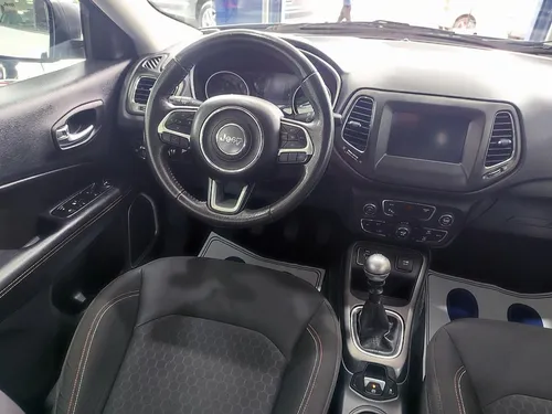 Jeep Compass SPORT 2.4 MECANICA 4X2 GASOLINA
