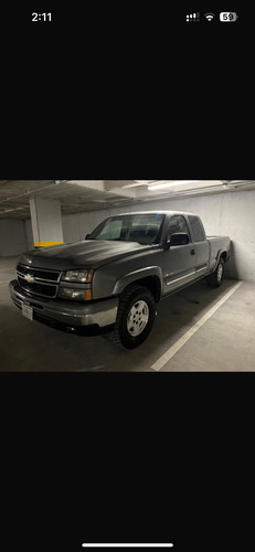 Chevrolet Cheyenne 5.3 2500 Cab Ext B 4x4 Mt