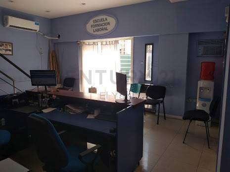 Imagen 13 de 30 de Venta Oficinas Comerciales Y/o Vivienda Carhue 28 Piso 1 Y 2 Liniers Permuta
