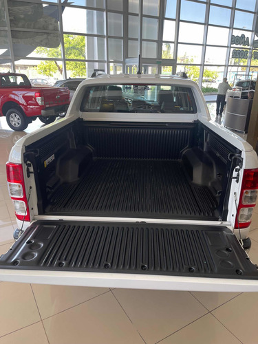 Imagen 10 de 22 de Ford Ranger 3.2 Cd Limited Tdci 200cv Automática