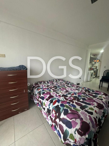 Departamento Monoambiente En Venta En Lanús