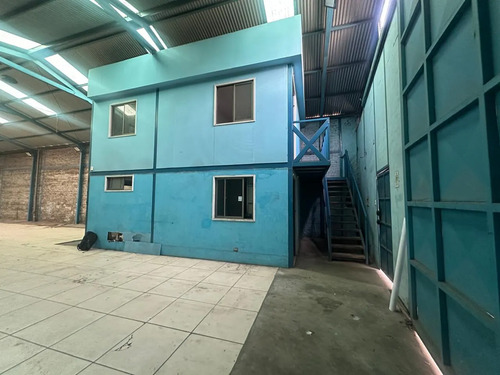 Galpon Industrial 400m2 - Metro Ecuador