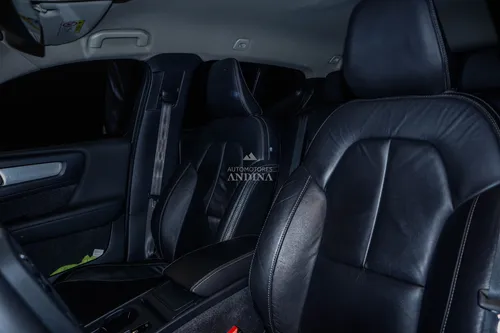 Volvo XC40 T4 Momentum 2.0