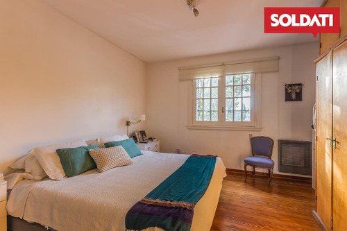 Venta - Casa 5 Ambientes Con Cochera Y Piscina - Vicente López