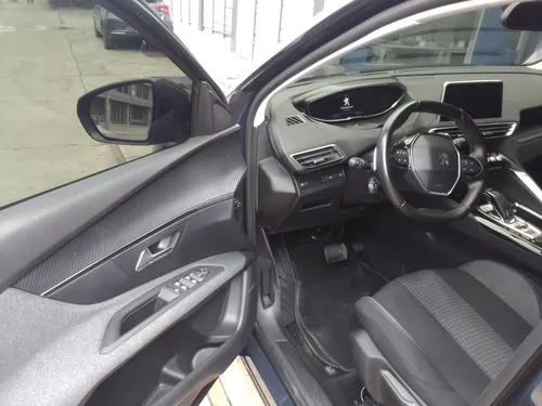 Peugeot 3008 1.6 At