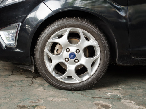 Imagen 14 de 15 de Ford Fiesta Titanium 1.6