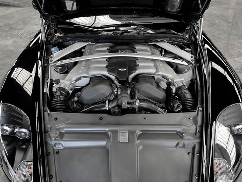 Aston Martin Db9 Coupe 2006