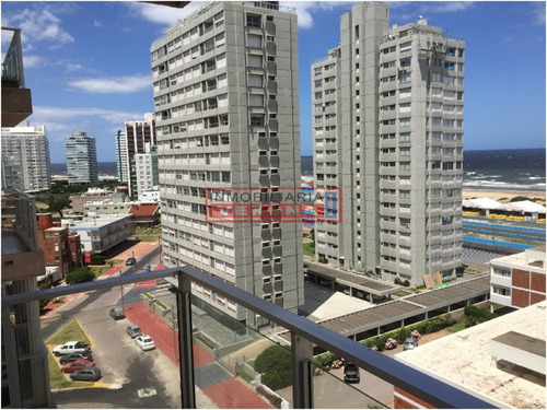 Apartamento En Brava - Punta Del Este- Ref: 6918