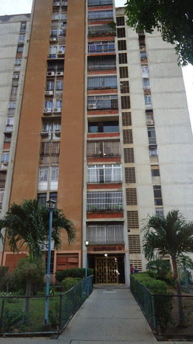 Imagen 1 de 9 de Apartamento En Venta Marapamarina 0412 6126812