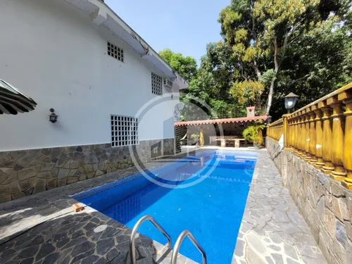 Casa En Venta El Castaño 001jsc