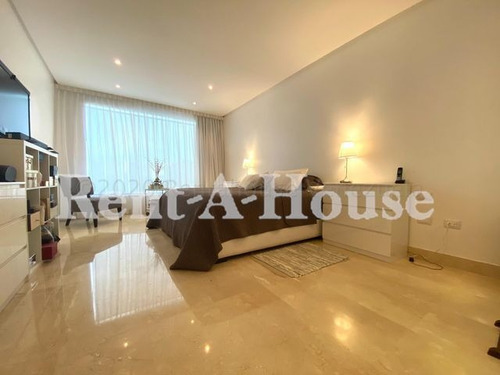 Imagen 7 de 11 de Casa De Lujo En Venta En El Milagro Maracaibo