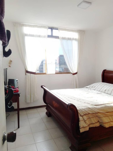 Venta Ph Con Terraza. Con Financiamiento. Av Romulo Gallegos Cerca Del Cc Millenium. Yy
