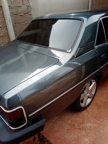 Imagem 4 de 12 de Chevrolet Opala