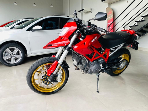 Imagem 2 de 6 de Ducati Hypermotard 796