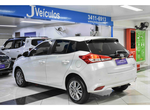 Toyota Yaris 1.5 16V FLEX XL PLUS CONNECT MULTIDRIVE