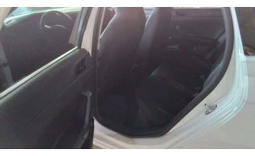 Volkswagen Polo 1.0 MPI MANUAL