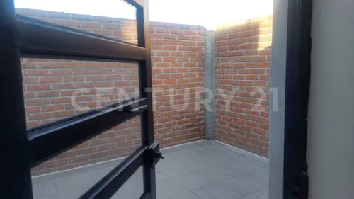 Venta De Casa, Recámara En Pb+2 Recámaras De Excelente Tamaño, Av 11 Sur, Puebla