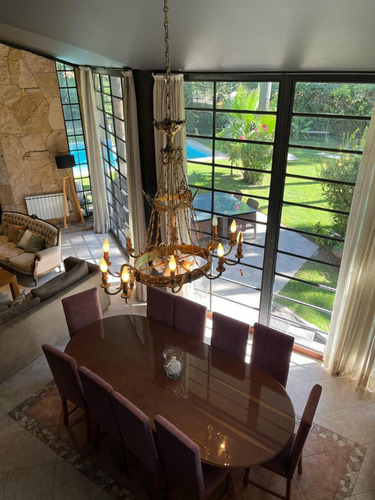 Casa En Parque Las Colinas