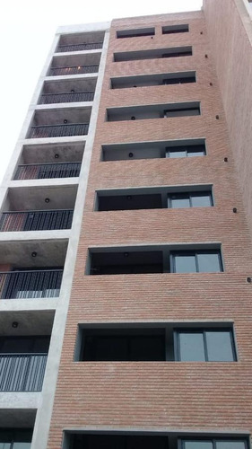 Imagen 22 de 30 de Monoambiente Al Frente C/balcón - Ov. Lagos 568