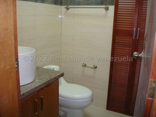 Imagen 8 de 12 de Oficina En Alquiler Las Mercedes 22-26240 Eva Castillo 0414.306.72.20