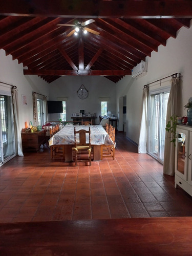 Imagen 3 de 30 de Hermosa Casa Con Pileta En Barrio Cerrado Los Fresnos Uribelarrea