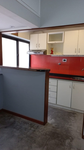 Imagen 8 de 24 de Venta Departamento De 2 Ambientes Contra Frente Abierto.