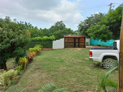 Venta-permuta De Casa Campestre En Bonda 