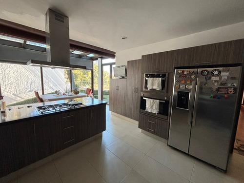 Casa En Venta En Sayavedra, A Un Lado Del Mirador, Séptima Sección.